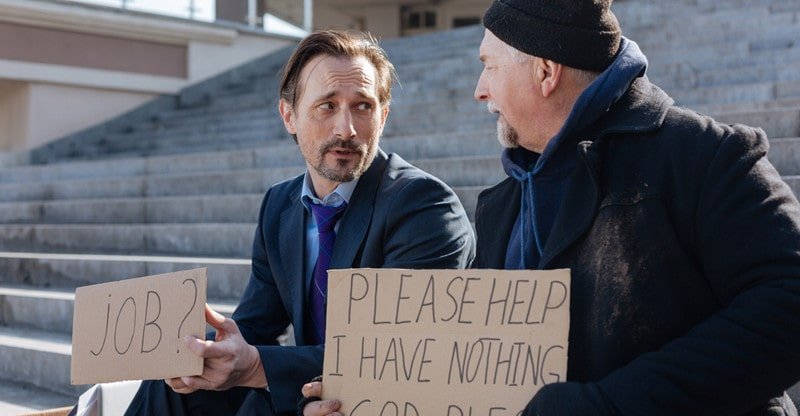 3 Methods to Hold Afloat After Job Loss Throughout COVID-19