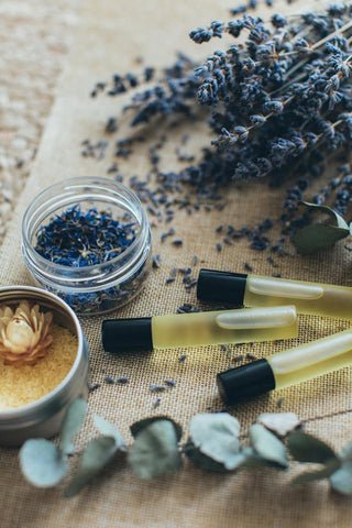 Aromatherapy Advantages for Final Self-Care